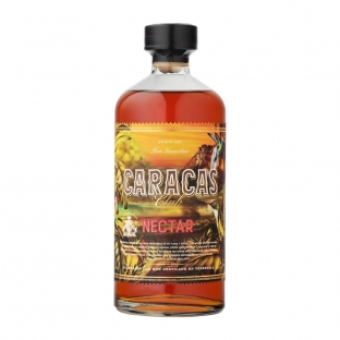 rum caracas nectar o aromacie fig, wanilii i bananów