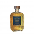 whisky the hearach w eleganckiej, ozdobnej butelce